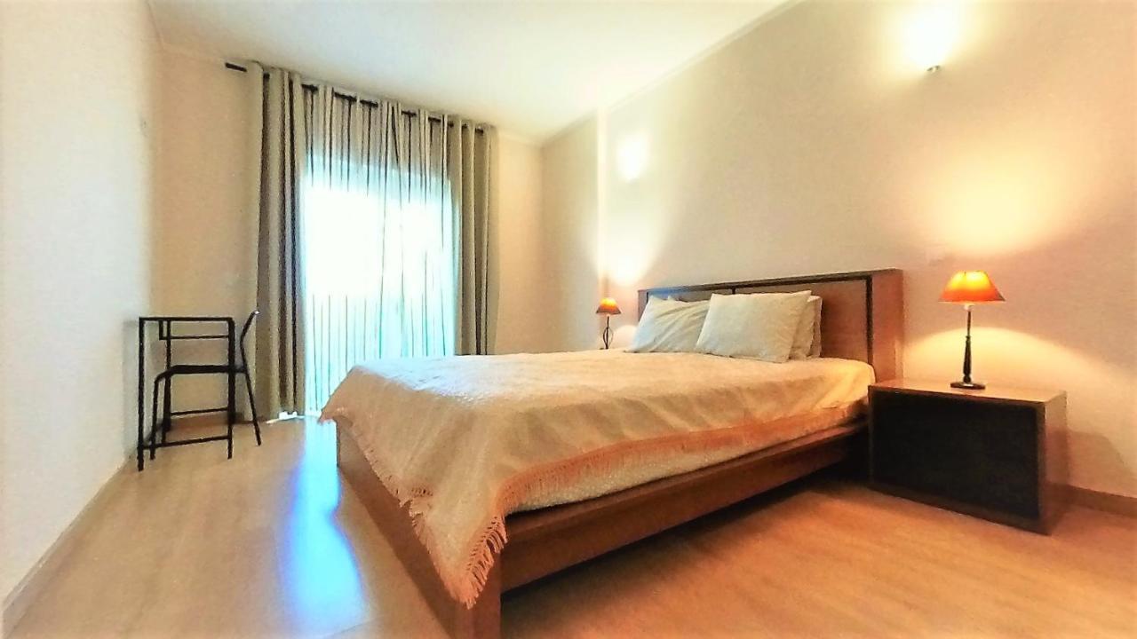Apartamentos Turisticos Rocha Tower 4 Portimão Exteriör bild